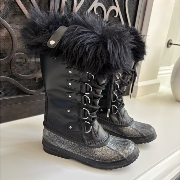 Sorel Joan of Arc Tall Waterproof Sparkle Trim Boots Size 8.5 - Picture 1 of 10